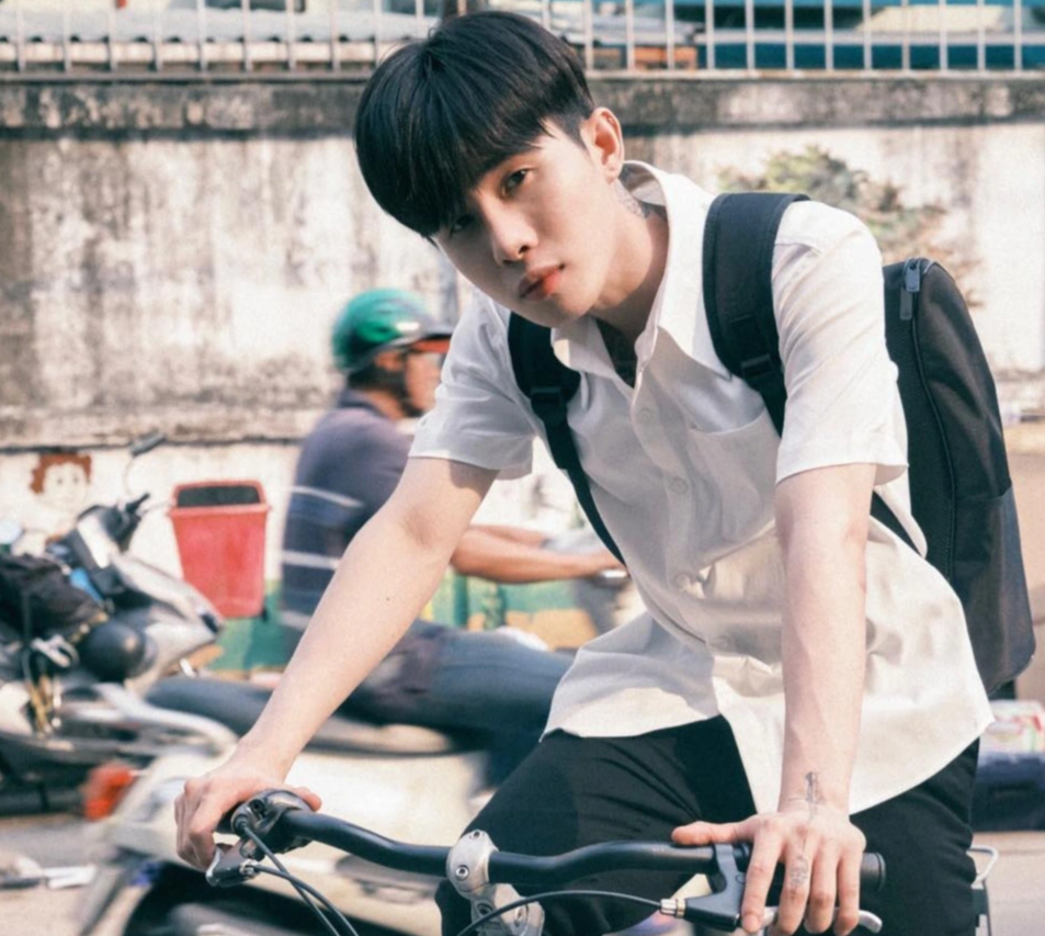 Ca sĩ gen Z Việt Nam: Cá tính, tài năng, nhưng làm sao để đi đường dài? - 6 Ca sĩ gen Z Việt Nam: Cá tính, tài năng, nhưng làm sao để đi đường dài? - 6