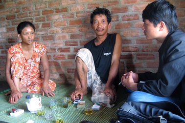 Không có tiền nộp phạt vi phạm, 2 thiếu nữ tự tử? 