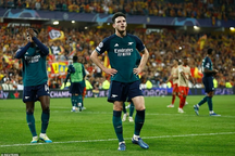 Arsenal bất ngờ thua sốc ở Champions League, nhận hung tin từ Saka