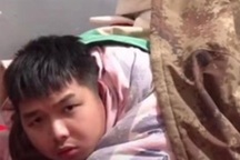 Thanh niên kiếm được khoản tiền khổng lồ bằng cách... livestream giấc ngủ