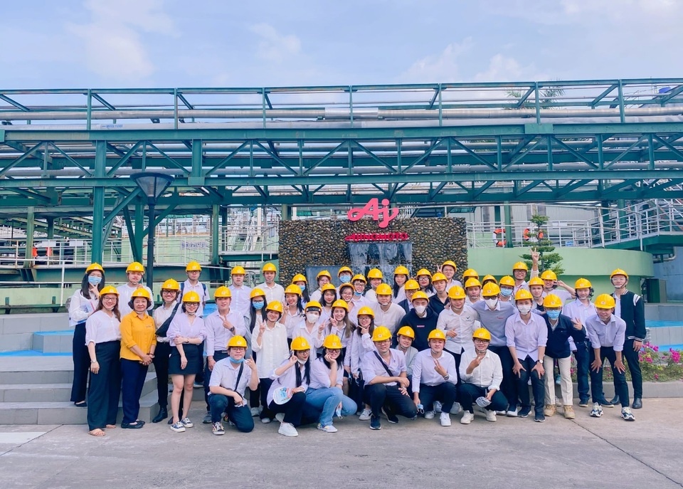 Nhóm ngành kinh doanh, quản lý vẫn hút mạnh trong năm 2021 - 5 Nhóm ngành kinh doanh, quản lý vẫn hút mạnh trong năm 2021 - 5