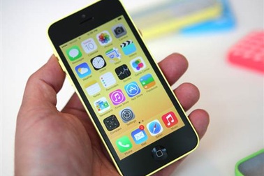 iPhone 5C giá rẻ được “hét giá” 17 triệu đồng tại Việt Nam