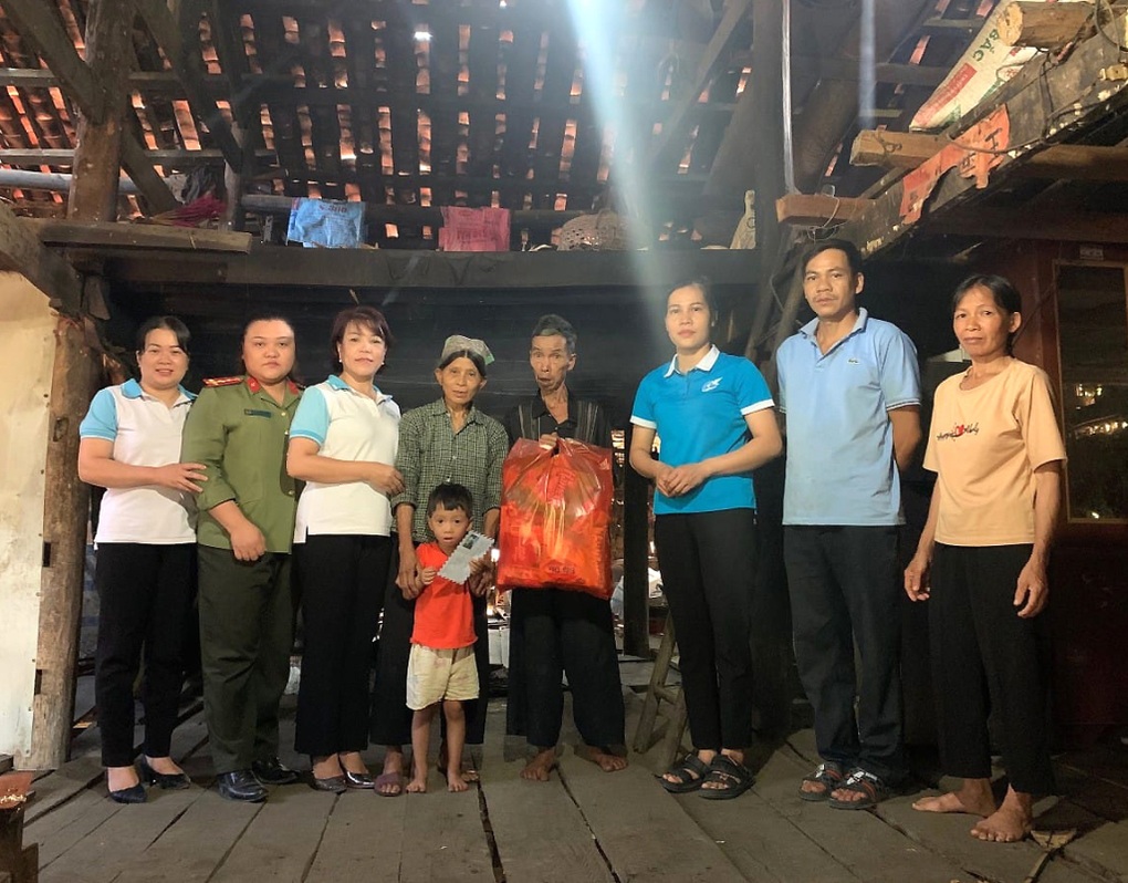 Phụ nữ Quảng Hòa học và làm theo Bác - 1 Phụ nữ Quảng Hòa học và làm theo Bác - 1