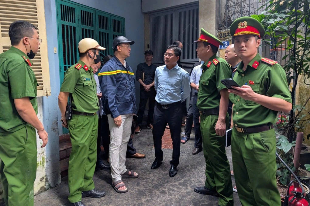 Chỉ đạo của Thủ tướng sau vụ cháy nhà ở Hà Nội làm 5 người tử vong - 2 Chỉ đạo của Thủ tướng sau vụ cháy nhà ở Hà Nội làm 5 người tử vong - 2