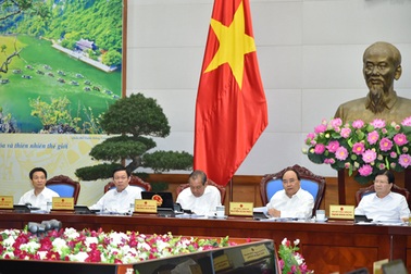 Thủ tướng: Công bố suất đầu tư làm 1km đường để xem đắt hay rẻ