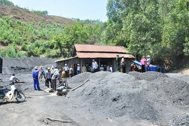 Đã tìm thấy thi thể hai nạn nhân vụ sập hầm than