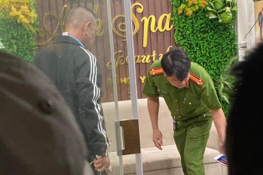 Nghi phạm giết bạn gái rồi tự sát đã qua cơn nguy kịch