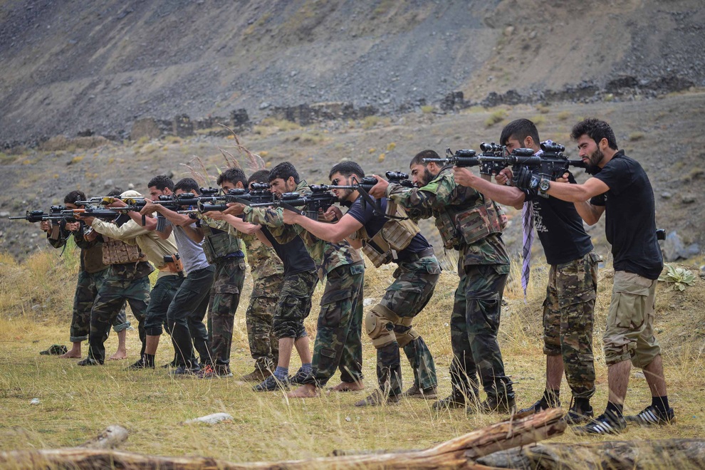Taliban tổn thất nặng nề khi tấn công pháo đài kháng chiến Panjshir - 1 Taliban tổn thất nặng nề khi tấn công pháo đài kháng chiến Panjshir - 1