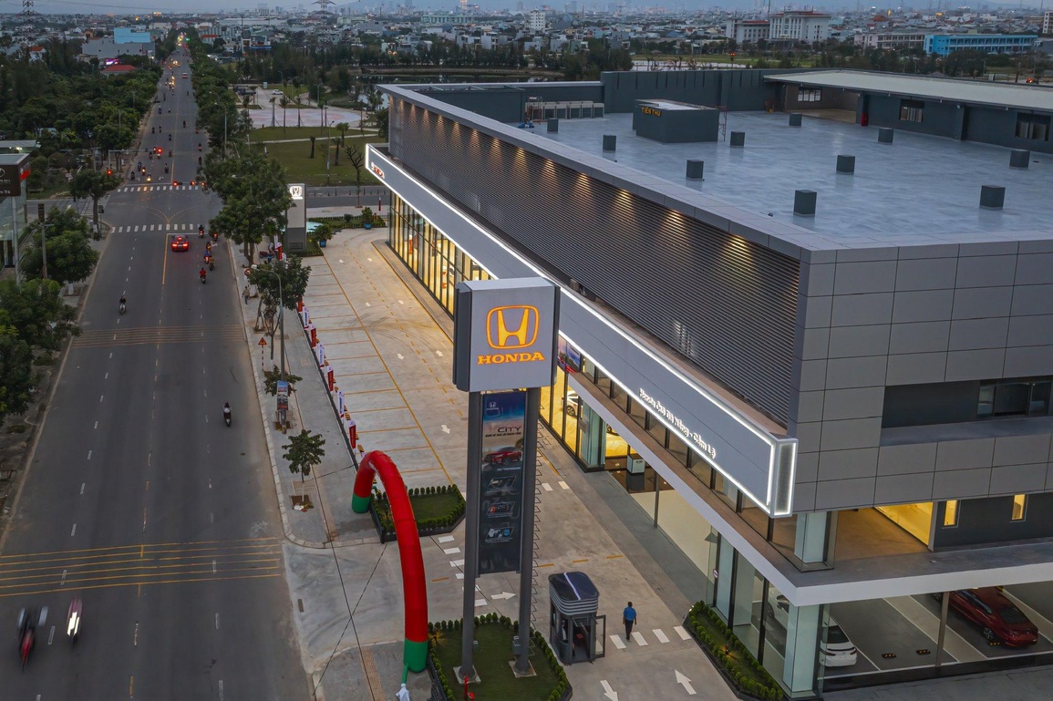 Honda khai trương hai Đại lý Ô tô theo tiêu chuẩn Đại lý mới - 4 Honda khai trương hai Đại lý Ô tô theo tiêu chuẩn Đại lý mới - 4