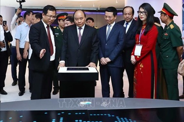 Thủ tướng: Việt Nam phải phát minh, sáng chế công nghệ - con đường tất yếu dẫn đến một quốc gia hùng cường!