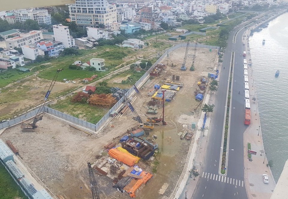 Chủ tịch Khánh Hòa yêu cầu rà soát toàn bộ dự án “đất vàng” bỏ hoang 10 năm - 1 Chủ tịch Khánh Hòa yêu cầu rà soát toàn bộ dự án “đất vàng” bỏ hoang 10 năm - 1