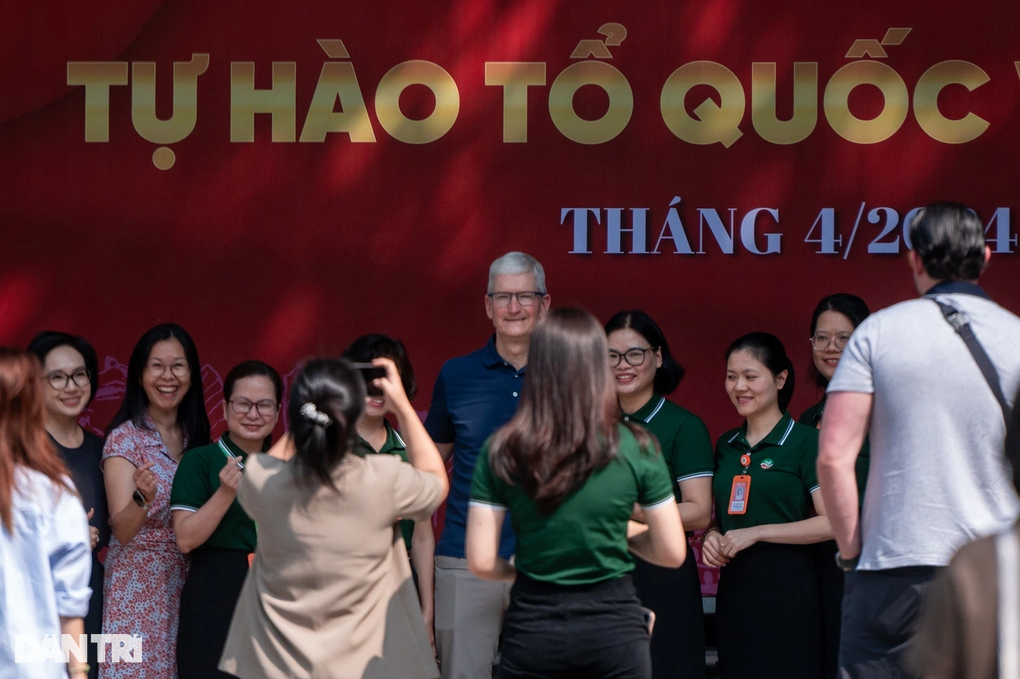 Hé lộ tiết học mà Tim Cook tham dự cùng học sinh lớp 6 ở Hà Nội - 2