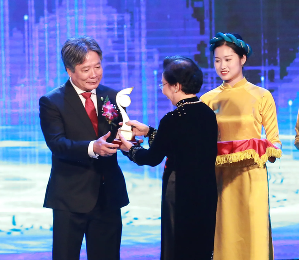 Ba công trình đạt giải Nhân tài đất Việt lĩnh vực Y Dược 2019 ghi dấu ấn nền y tế Việt với thế giới - 2 Ba công trình đạt giải Nhân tài đất Việt lĩnh vực Y Dược 2019 ghi dấu ấn nền y tế Việt với thế giới - 2