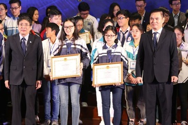 Phụ huynh phản pháo lại kết quả Hội đồng thẩm định cuộc thi Khoa học kỹ thuật cấp quốc gia