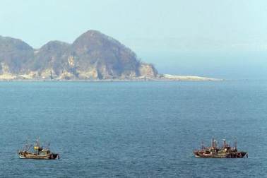 Hàn Quốc nổ súng cảnh cáo tàu tuần tra Triều Tiên