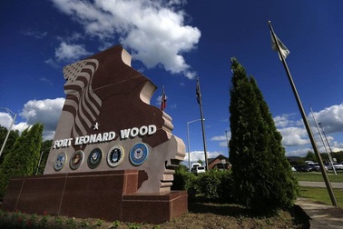 Lục quân Mỹ tháo bỏ camera an ninh do Trung Quốc sản xuất