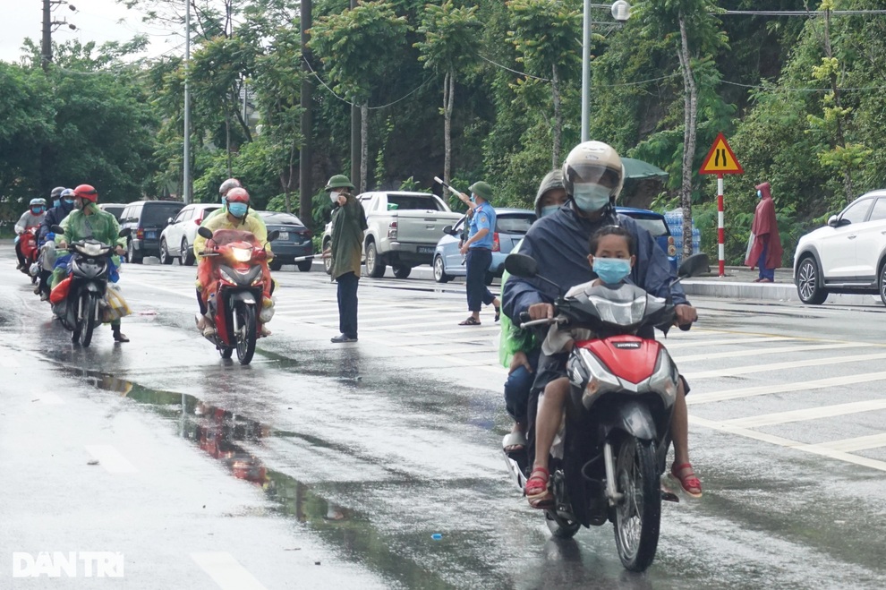 Gần 67.000 lao động hồi hương tìm kiếm chìa khóa mở cơ hội việc làm - 1 Gần 67.000 lao động hồi hương tìm kiếm chìa khóa mở cơ hội việc làm - 1