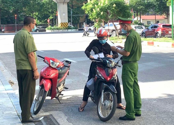 Hà Nội: Xử lý 752 trường hợp vi phạm phòng, chống dịch trong ngày 29/8 - Ảnh 1.