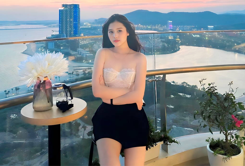 Sau hơn một năm cưới cầu thủ Thành Chung, hot girl Tuyên Quang giờ ra sao? - 5 Sau hơn một năm cưới cầu thủ Thành Chung, hot girl Tuyên Quang giờ ra sao? - 5