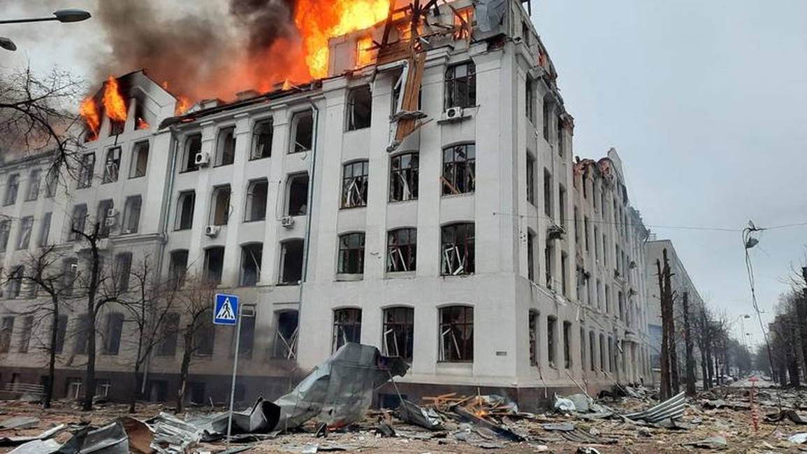 Ukraine tan hoang sau 7 ngày chiến sự - 5 Ukraine tan hoang sau 7 ngày chiến sự - 5