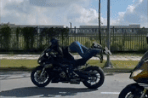 Ngọc Trinh bị Công an TP Thủ Đức lập biên bản xử phạt, tạm giữ 2 mô tô