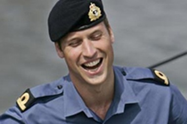 Hoàng tử William giúp phá vụ buôn lậu ma túy lớn 