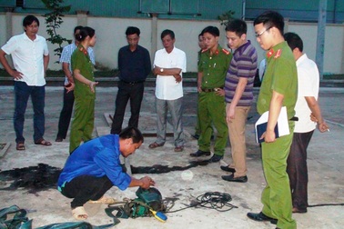 Nhà máy xử lý nước thải xả thải bẩn ra môi trường