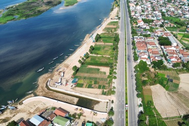 Quảng Ngãi dự thu gần 2.700 tỷ đồng từ đấu giá đất