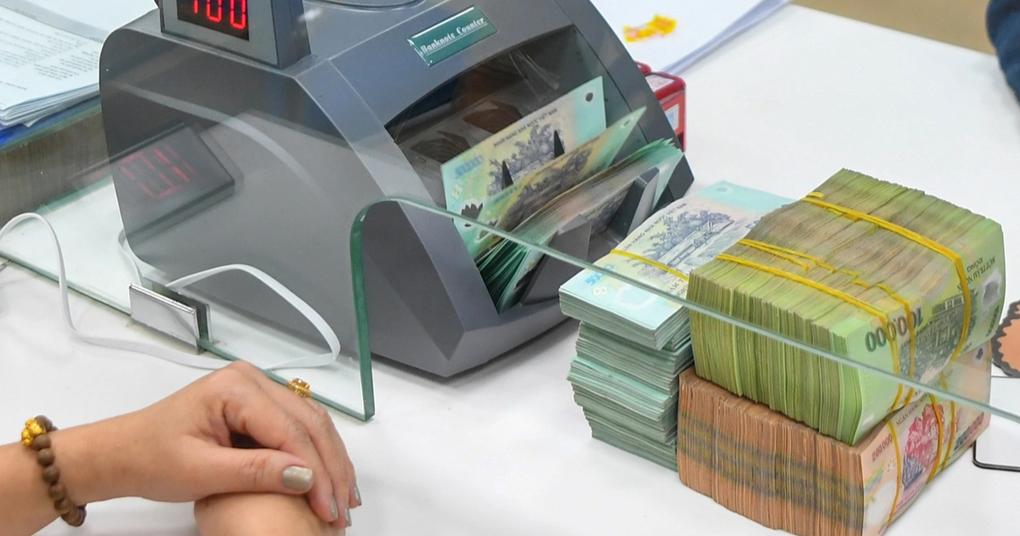Doanh nghiệp sản xuất than thiếu vốn, chuyên gia nói do chơi chiêu? - 1 Doanh nghiệp sản xuất than thiếu vốn, chuyên gia nói do chơi chiêu? - 1