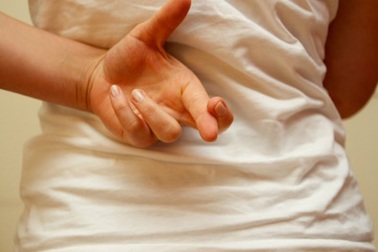 Những lời nói dối dễ thương của bố mẹ