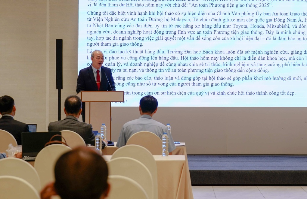 Việt Nam xây dựng hệ thống giao thông an toàn, bền vững cho người dân - 3 Việt Nam xây dựng hệ thống giao thông an toàn, bền vững cho người dân - 3