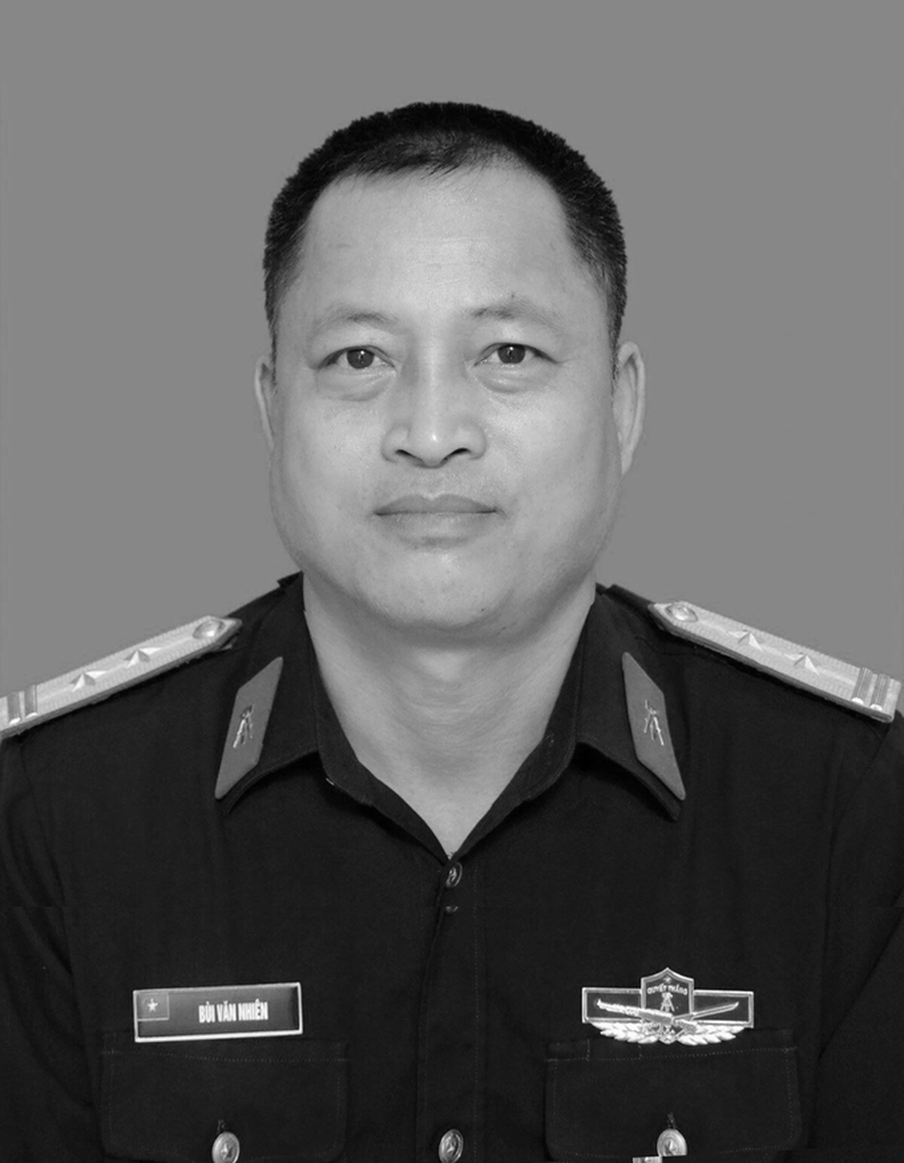 Chủ tịch nước chia buồn với gia đình trung tá hi sinh khi cứu người - 1 Chủ tịch nước chia buồn với gia đình trung tá hi sinh khi cứu người - 1