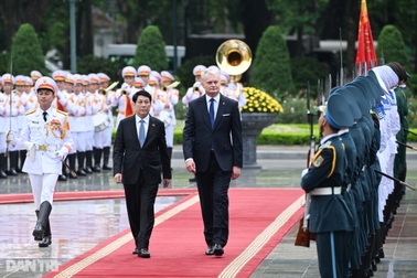 Chủ tịch nước Lương Cường chủ trì lễ đón Tổng thống Litva thăm Việt Nam