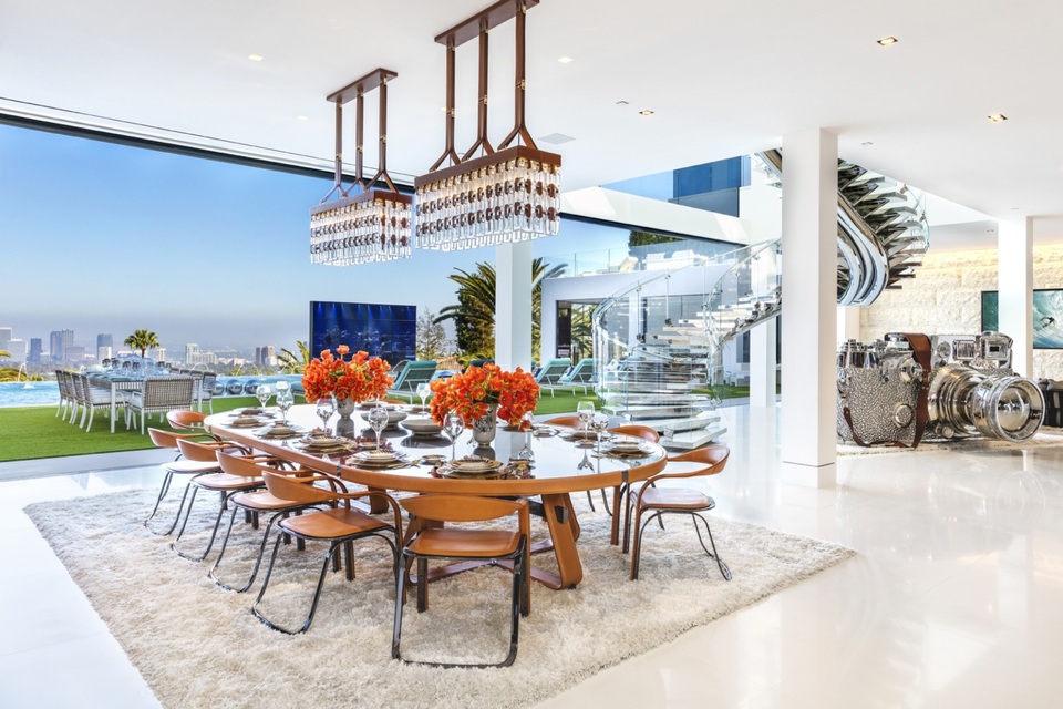 Căn biệt thự Bel Air tuyệt đẹp với khoản thế chấp khổng lồ 58 triệu USD - 2 Căn biệt thự Bel Air tuyệt đẹp với khoản thế chấp khổng lồ 58 triệu USD - 2