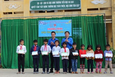 Chương trình  “Xuân tình nguyện” giúp các hoàn cảnh khó khăn ở Lâm Đồng