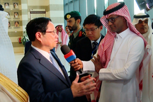 Thủ tướng ủng hộ Ả-rập Xê-út thành trung tâm tài chính hàng đầu thế giới