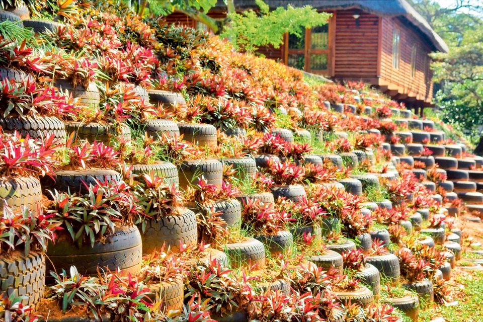 Bất ngờ những món đồ nội thất “đẹp hơn ngoài hàng” được làm từ lốp xe bỏ đi - 8 Bất ngờ những món đồ nội thất “đẹp hơn ngoài hàng” được làm từ lốp xe bỏ đi - 8
