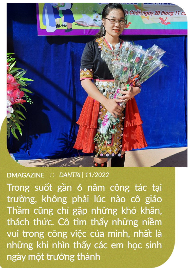 Cô giáo dân tộc Thái nhiều lần ngã xe trên đường cõng con chữ lên vùng cao - 18 Cô giáo dân tộc Thái nhiều lần ngã xe trên đường cõng con chữ lên vùng cao - 18