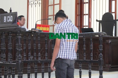 Suýt chết, bà vẫn xin ngồi tù thay để cháu đi học