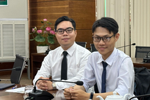 Hai sinh viên xuất sắc được TPHCM tuyển thẳng làm giáo viên học trường nào?