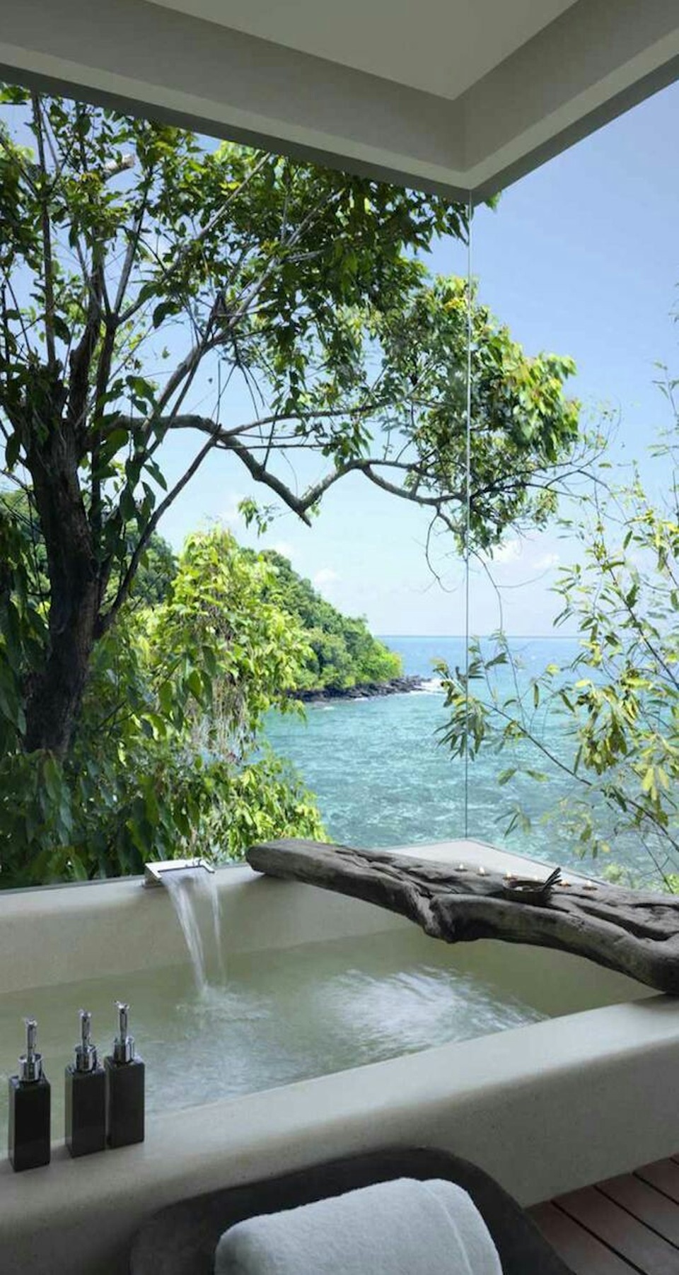 Mẫu phòng tắm mở hài hòa với thiên nhiên - 4 Mẫu phòng tắm mở hài hòa với thiên nhiên - 4