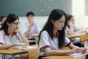 Thí sinh đăng ký dự thi tốt nghiệp THPT chọn môn sử, địa áp đảo