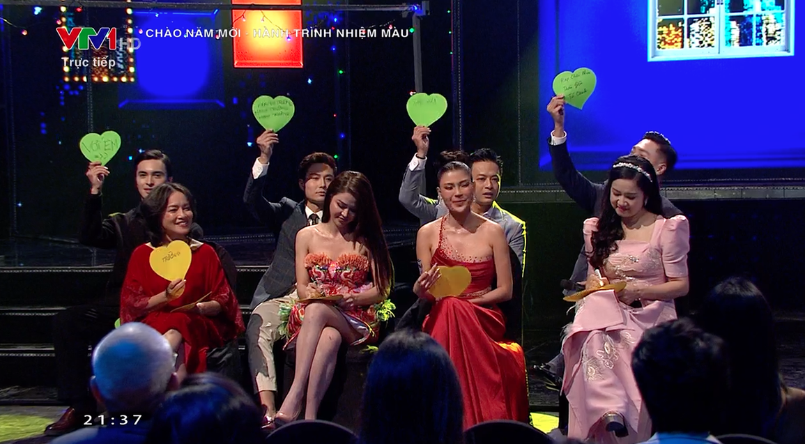 Hương vị tình thân thắng lớn tại giải thưởng Ấn tượng VTV 2021 - 15 Hương vị tình thân thắng lớn tại giải thưởng Ấn tượng VTV 2021 - 15