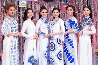 Lần đầu tiên các thí sinh thi ca hát đều... xinh như hoa hậu