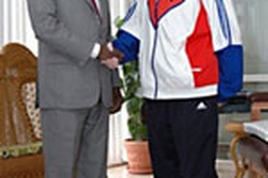 Chủ tịch Cuba Castro đã tăng cân