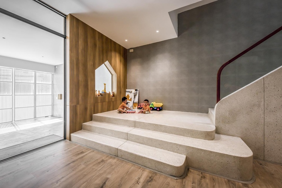 Nhà Sài Gòn có mặt tiền chống trộm, tối giản không gian vẫn đẹp bất ngờ - 5