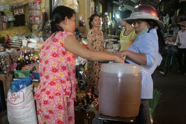 Mỡ “3 không” tràn thị trường Hà Nội