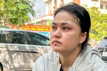 Vụ bảo mẫu làm bé trai tử vong: Mẹ nhận giấy khai tử trước giấy khai sinh