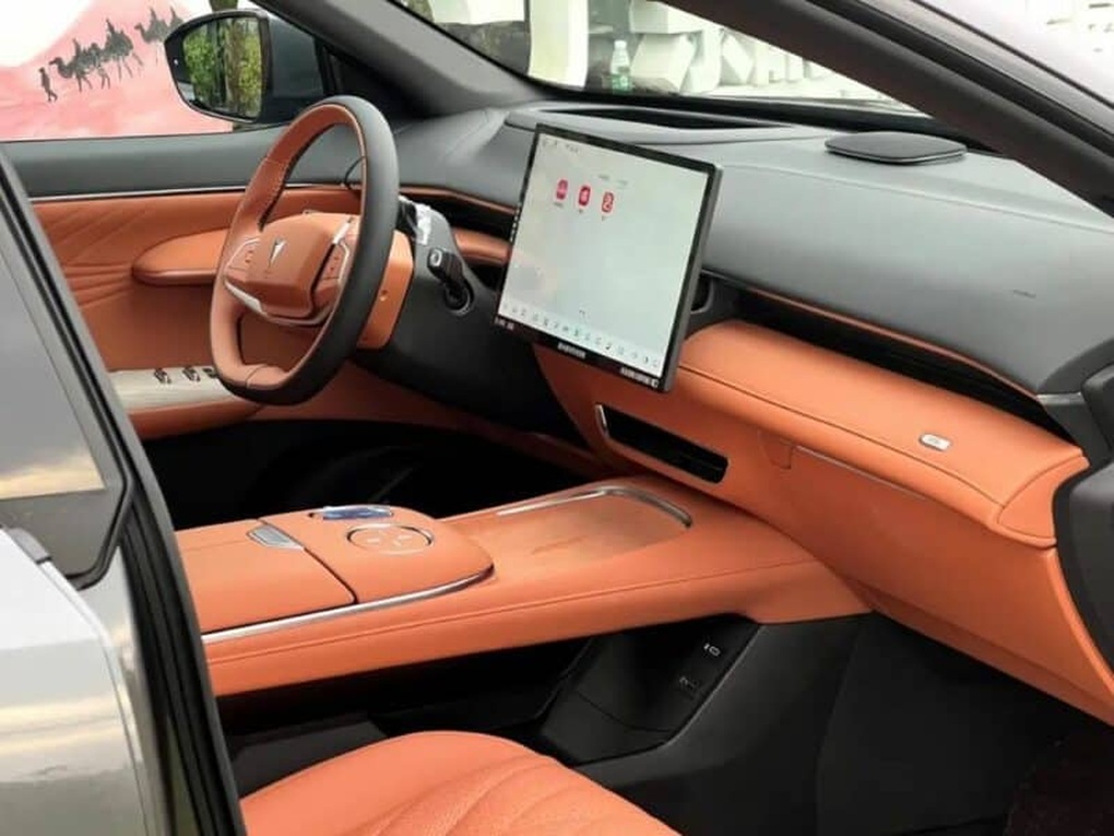 Diện kiến mẫu xe được mệnh danh là Lamborghini Urus của Trung Quốc - 8