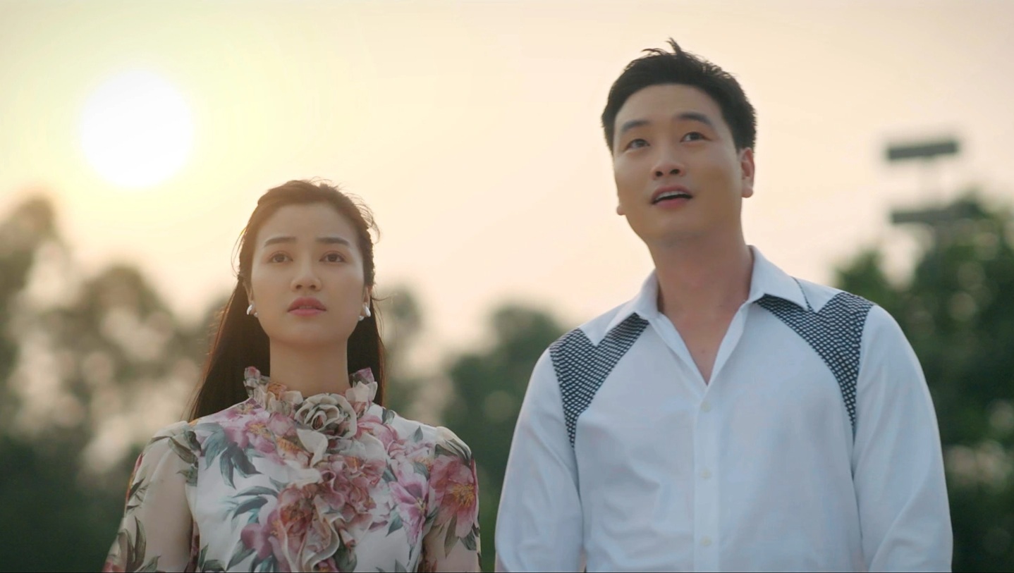 Anh Đào tuổi U30: "Hôn bạn diễn mãnh liệt hơn, chinh phục chồng mỗi ngày"